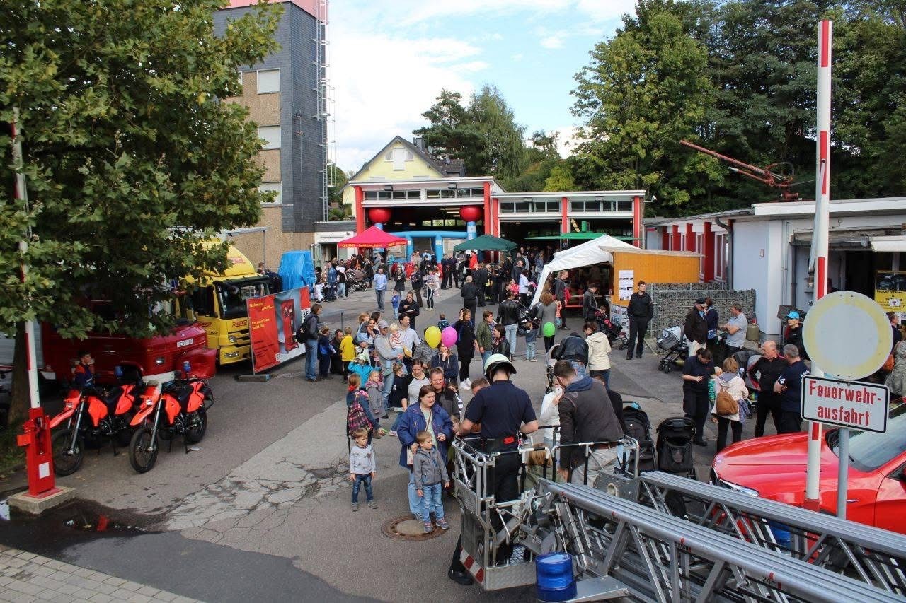 Tag der offenen Tür der Freiwilligen Feuerwehr Schlebusch