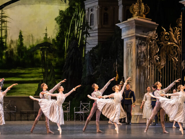 SCHWANENSEE – Tschaikowski. Royal Ballet & Opera.
