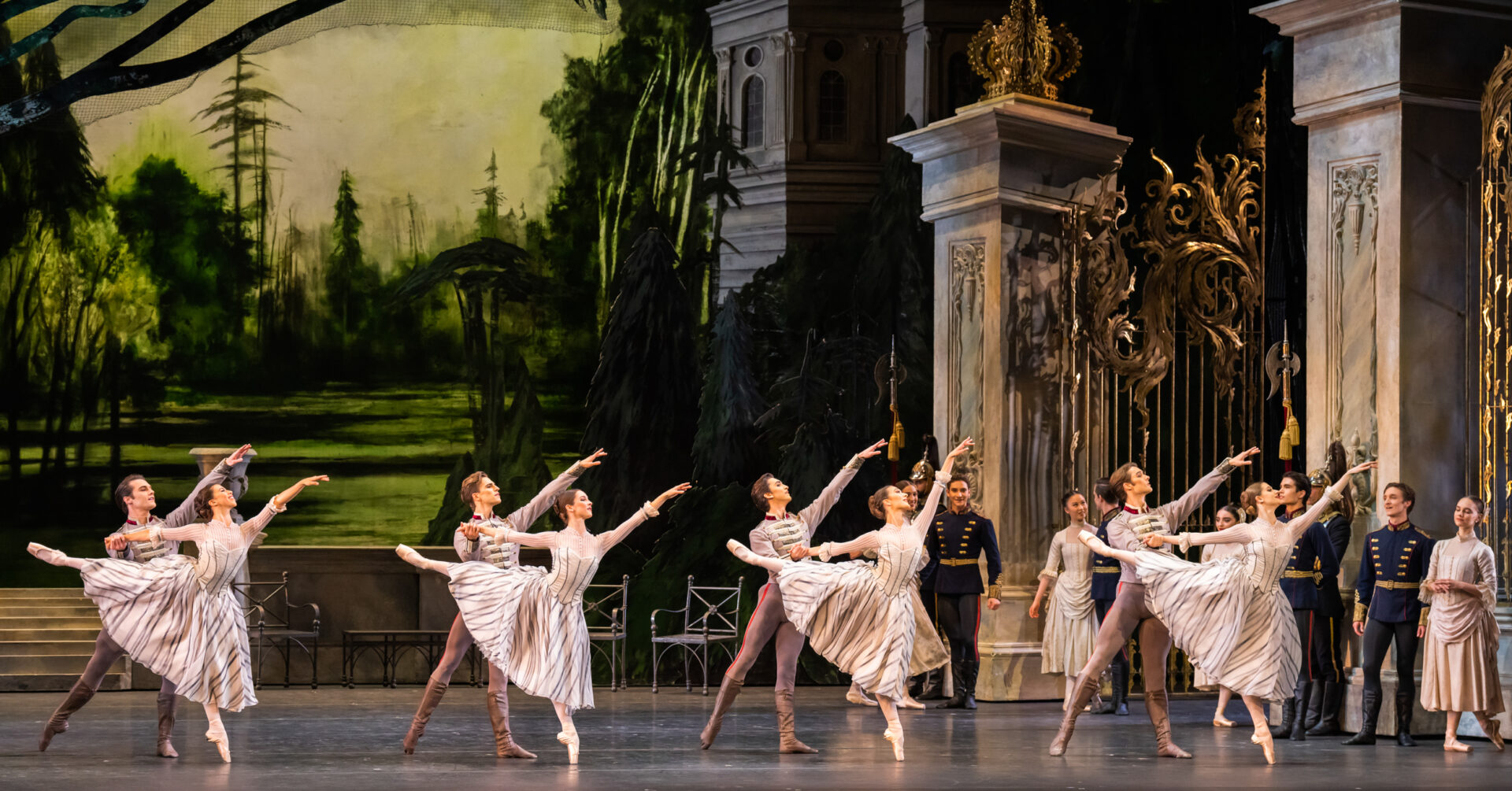 SCHWANENSEE – Tschaikowski. Royal Ballet & Opera.
