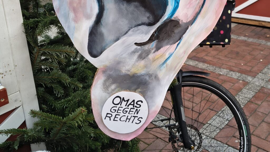 OMA hört zu – OMA erzählt. Interkulturelle Woche.